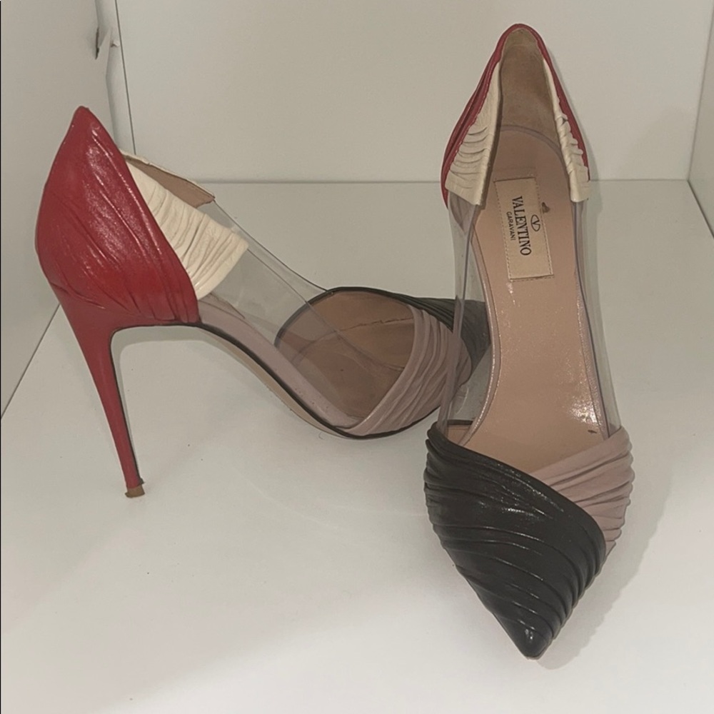 Valentino heels 38 1/2